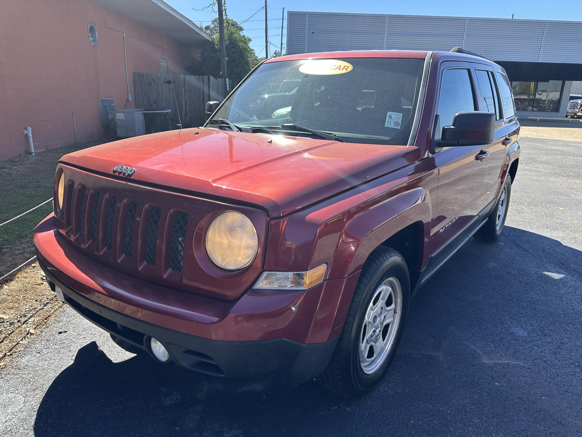 photo of 2014 Jeep Patriot Sport 2WD - CASH!!!!!