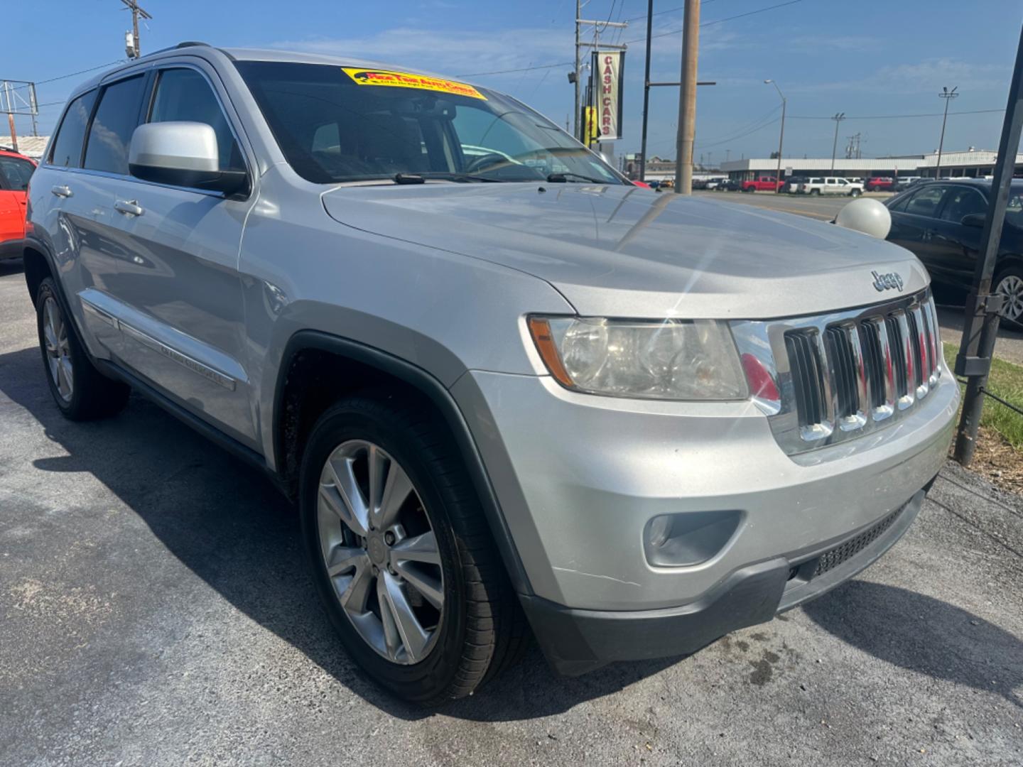 2013 Jeep Grand Cherokee Laredo 2WD (1C4RJEAG1DC) with an 3.6L V6 DOHC 24V engine, 5-Speed Automatic transmission, located at 419 N 18th St., Monroe, LA, 71201, (318) 410-9250, 32.514370, -92.105133 - Photo#0