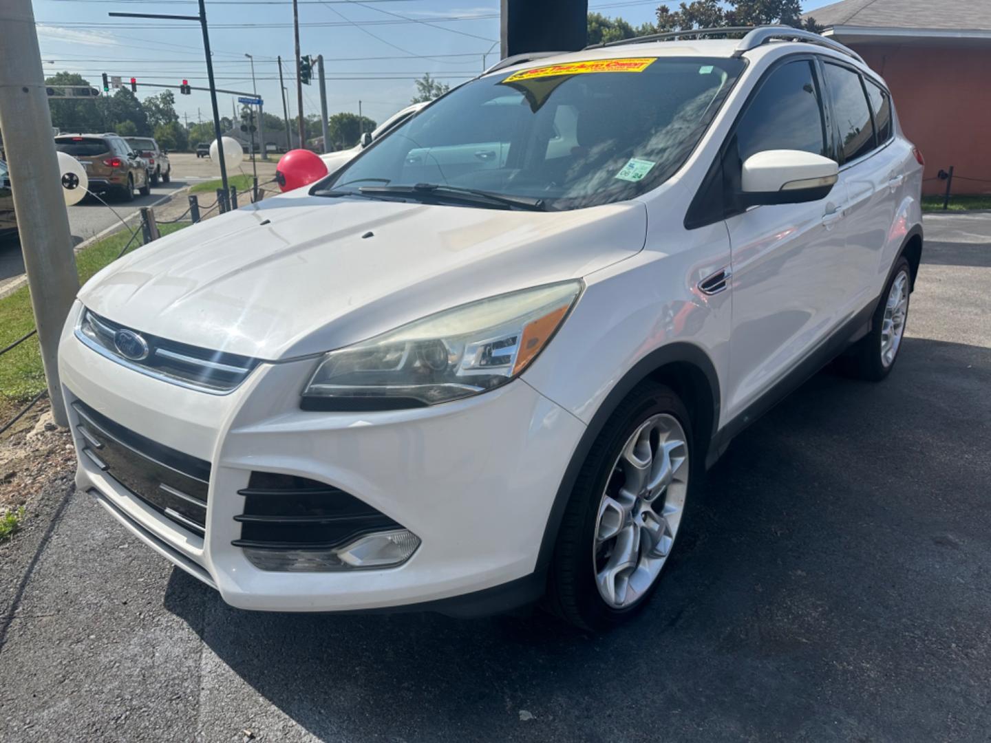 2013 Ford Escape Titanium FWD (1FMCU0J93DU) with an 2.0L L4 DOHC 16V engine, 6-Speed Automatic transmission, located at 419 N 18th St., Monroe, LA, 71201, (318) 410-9250, 32.514370, -92.105133 - Photo#0