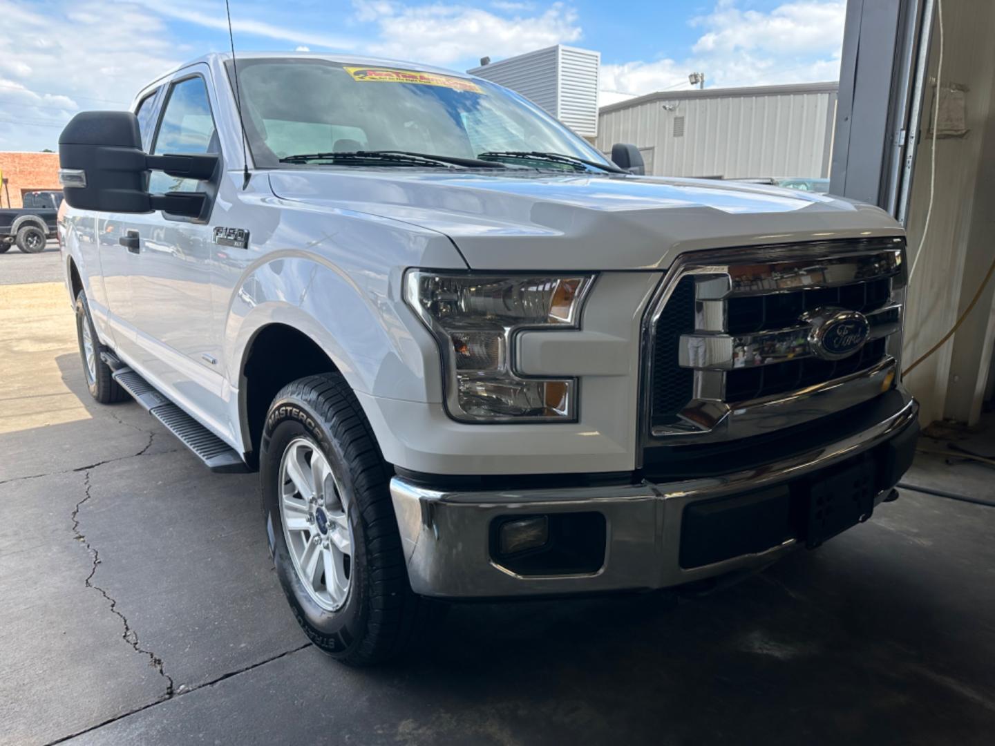 2016 Ford F-150 Lariat SuperCab 6.5-ft. 4WD (1FTEX1EP5GK) with an 2.7L V6 DOHC 24V engine, 6A transmission, located at 419 N 18th St., Monroe, LA, 71201, (318) 410-9250, 32.514370, -92.105133 - Photo#0