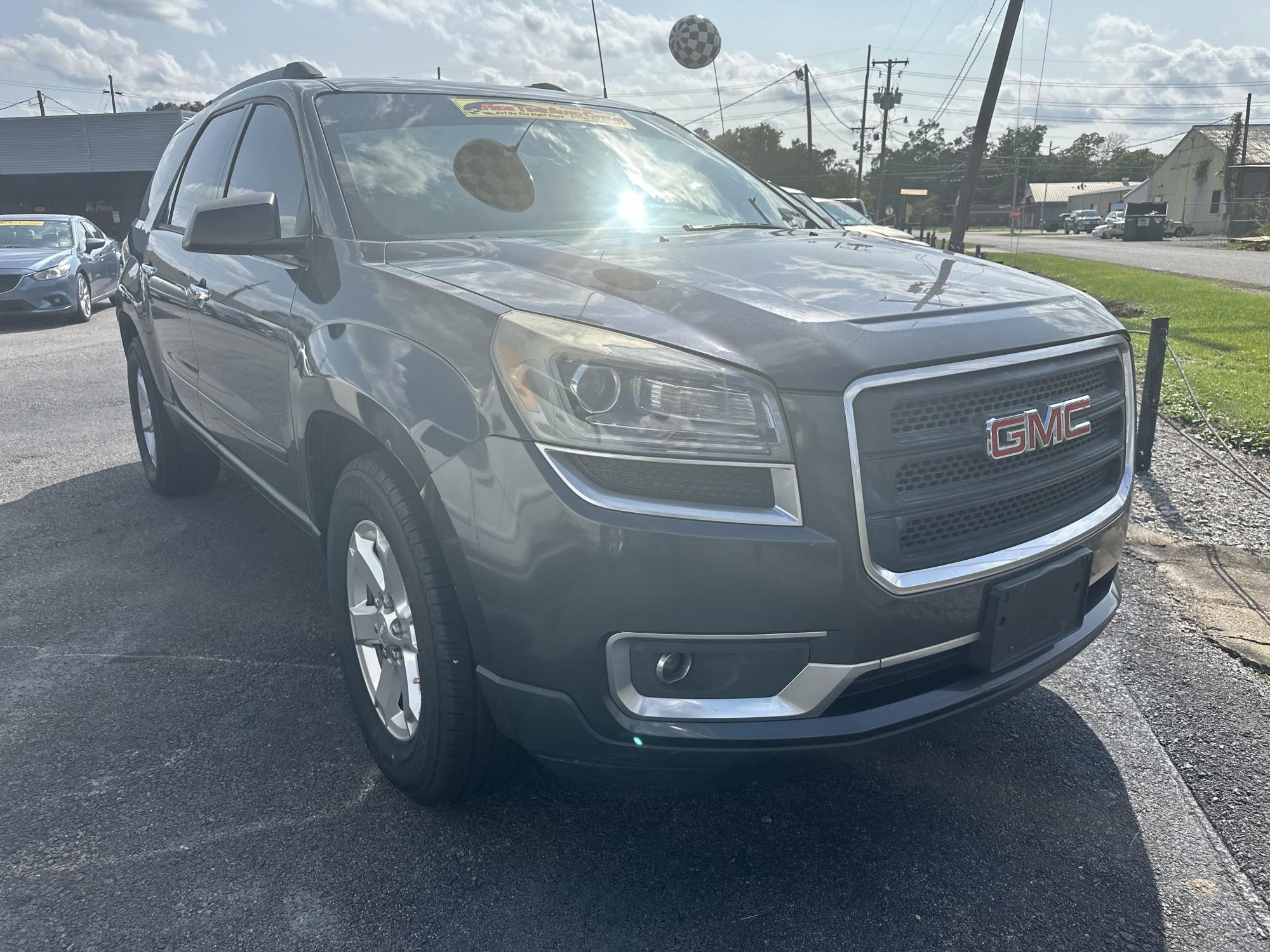 photo of 2013 GMC Acadia SLE-2 FWD