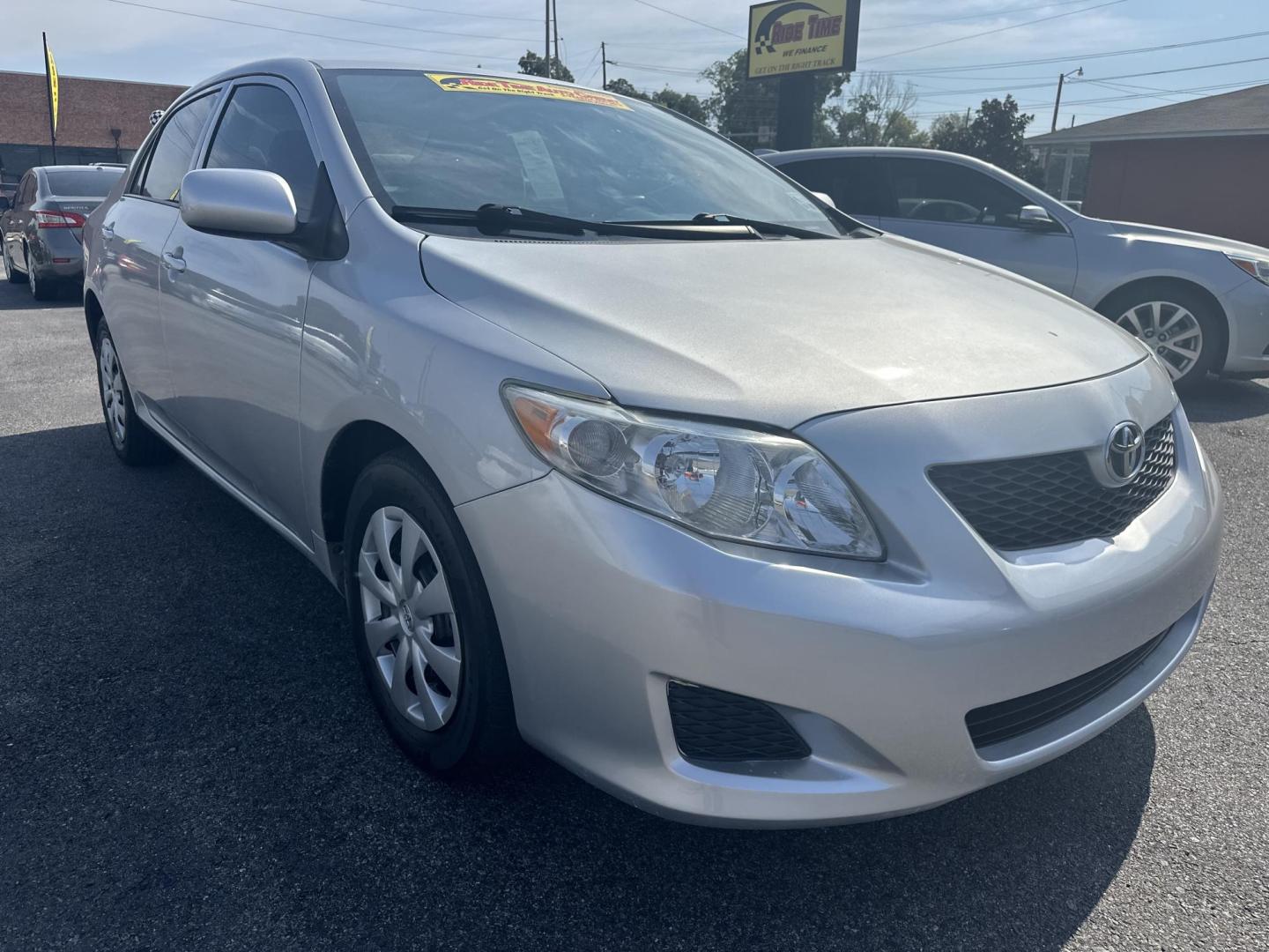 2010 Toyota Corolla Base 4-Speed AT (1NXBU4EEXAZ) with an 1.8L L4 DOHC 16V engine, 4-Speed Automatic Overdrive transmission, located at 419 N 18th St., Monroe, LA, 71201, (318) 410-9250, 32.514370, -92.105133 - Photo#0