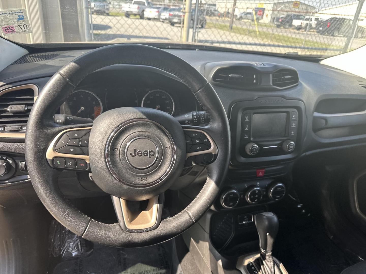 2016 Jeep Renegade Latitude FWD (ZACCJABT1GP) with an 2.4L L4 DOHC 16V engine, 6M transmission, located at 419 N 18th St., Monroe, LA, 71201, (318) 410-9250, 32.514370, -92.105133 - Photo#1