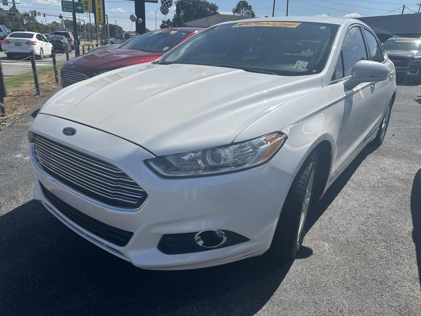 2014 Ford Fusion SE (1FA6P0HD7E5) with an 1.5L L4 DOHC 16V engine, located at 419 N 18th St., Monroe, LA, 71201, (318) 410-9250, 32.514370, -92.105133 - Photo#0