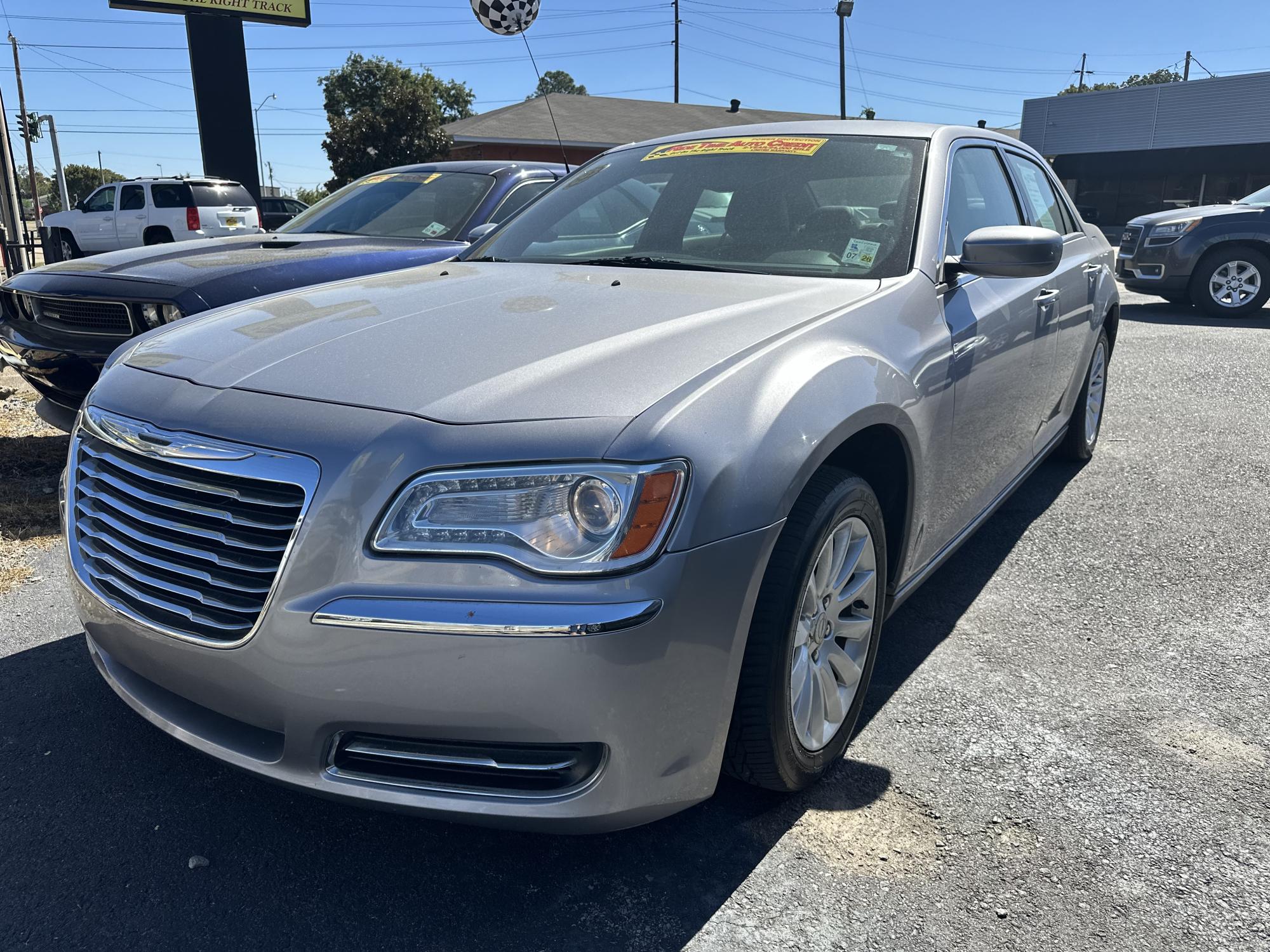 photo of 2014 Chrysler 300 RWD