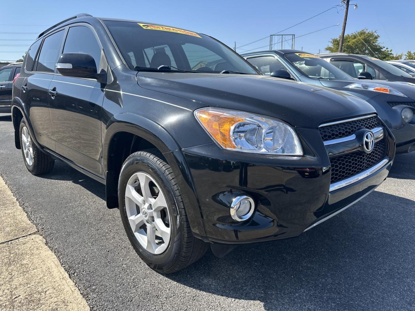 2012 Toyota RAV4 Limited I4 2WD (2T3YF4DVXCW) with an 2.4L L4 DOHC 16V engine, 4-Speed Automatic transmission, located at 419 N 18th St., Monroe, LA, 71201, (318) 410-9250, 32.514370, -92.105133 - Photo#0