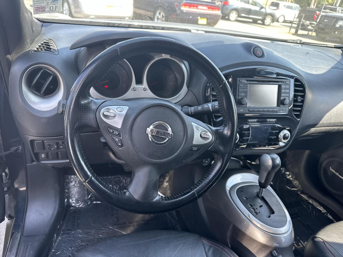 2013 Nissan Juke S FWD (JN8AF5MR9DT) with an 1.6L L4 DOHC 16V engine, Continuously Variable Transmission transmission, located at 419 N 18th St., Monroe, LA, 71201, (318) 410-9250, 32.514370, -92.105133 - Photo#2