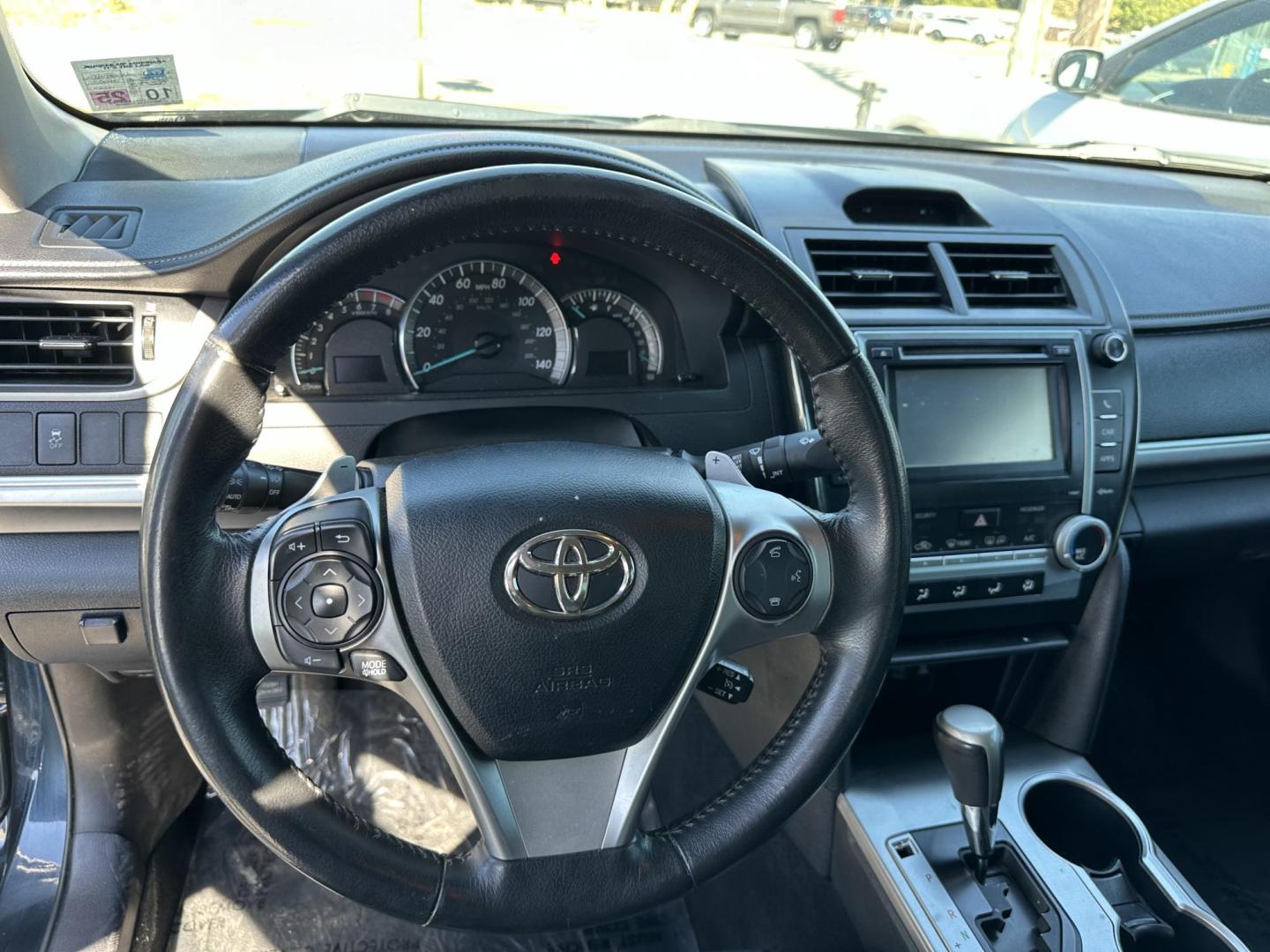 2012 Toyota Camry SE (4T1BF1FK9CU) with an 2.5L L4 DOHC 16V engine, 6-Speed Automatic transmission, located at 419 N 18th St., Monroe, LA, 71201, (318) 410-9250, 32.514370, -92.105133 - Photo#1