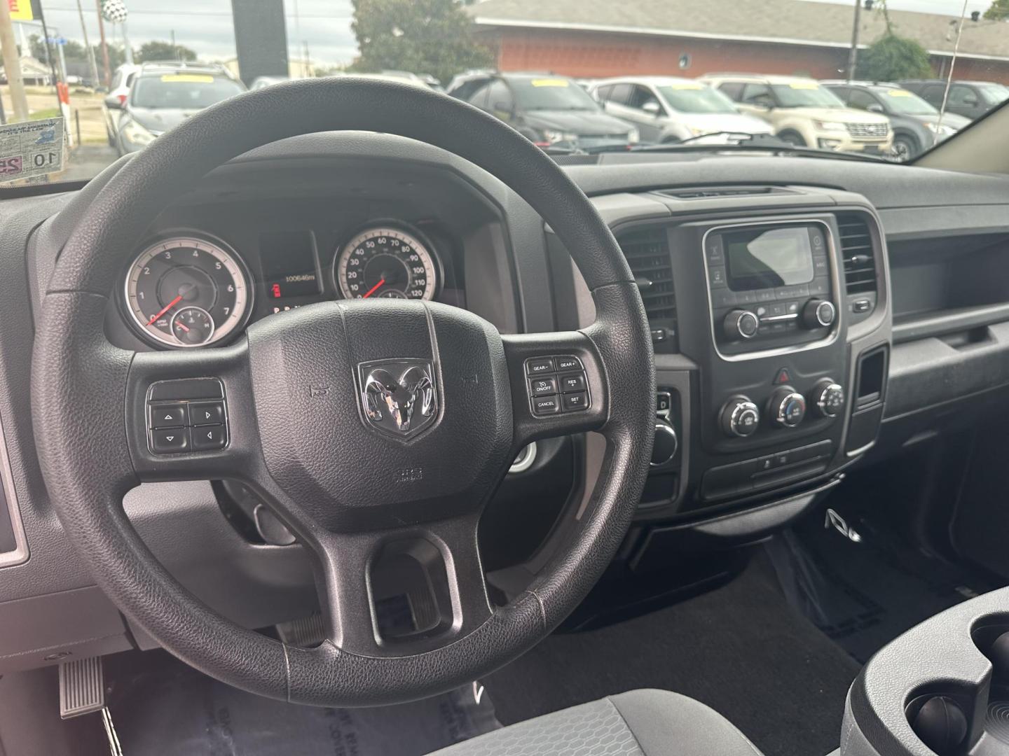 2017 RAM 1500 Tradesman Quad Cab 2WD (1C6RR6FG2HS) with an 3.6L V6 DOHC 24V FFV engine, 8A transmission, located at 419 N 18th St., Monroe, LA, 71201, (318) 410-9250, 32.514370, -92.105133 - Photo#2