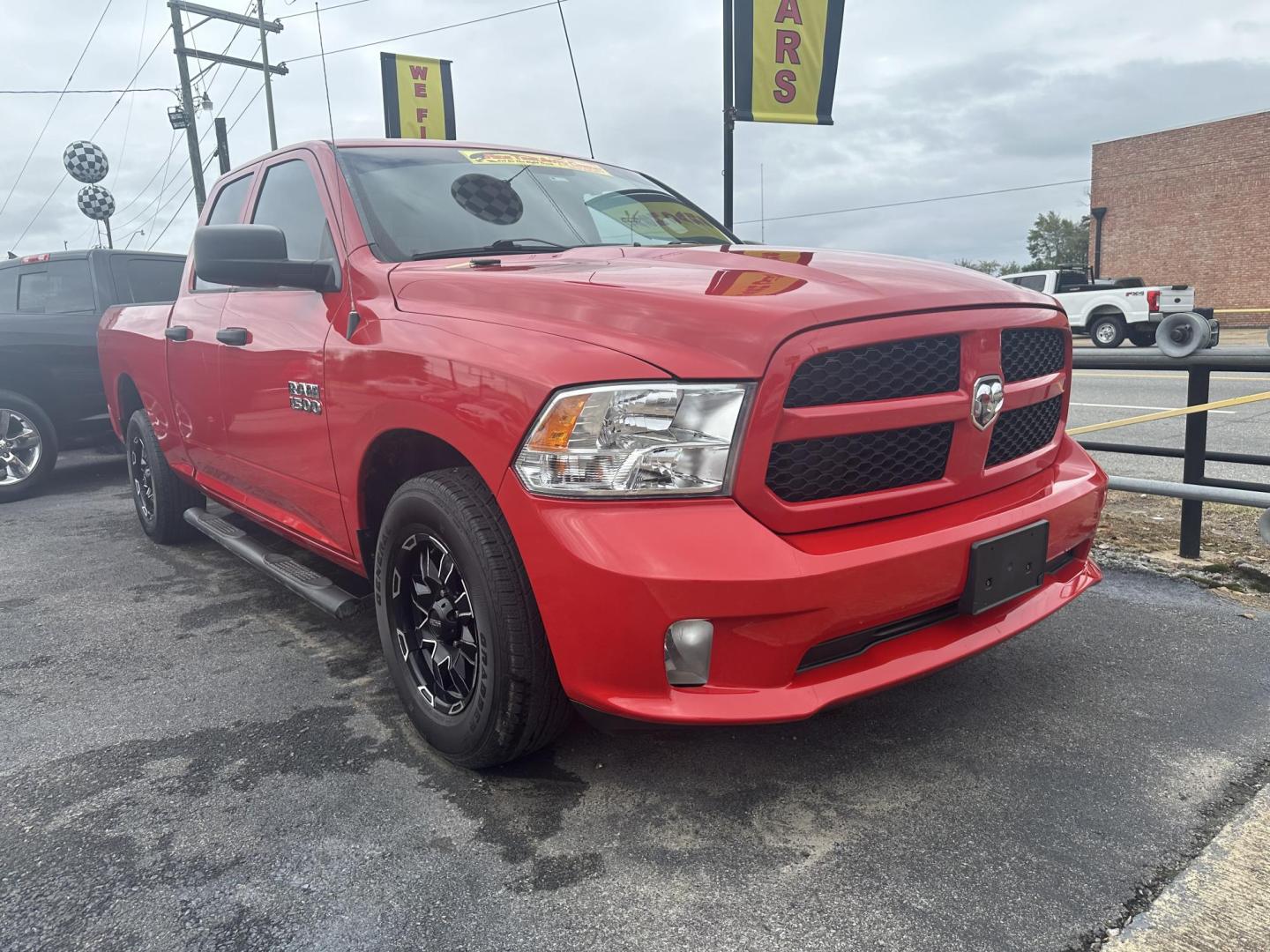 2017 RAM 1500 Tradesman Quad Cab 2WD (1C6RR6FG2HS) with an 3.6L V6 DOHC 24V FFV engine, 8A transmission, located at 419 N 18th St., Monroe, LA, 71201, (318) 410-9250, 32.514370, -92.105133 - Photo#0