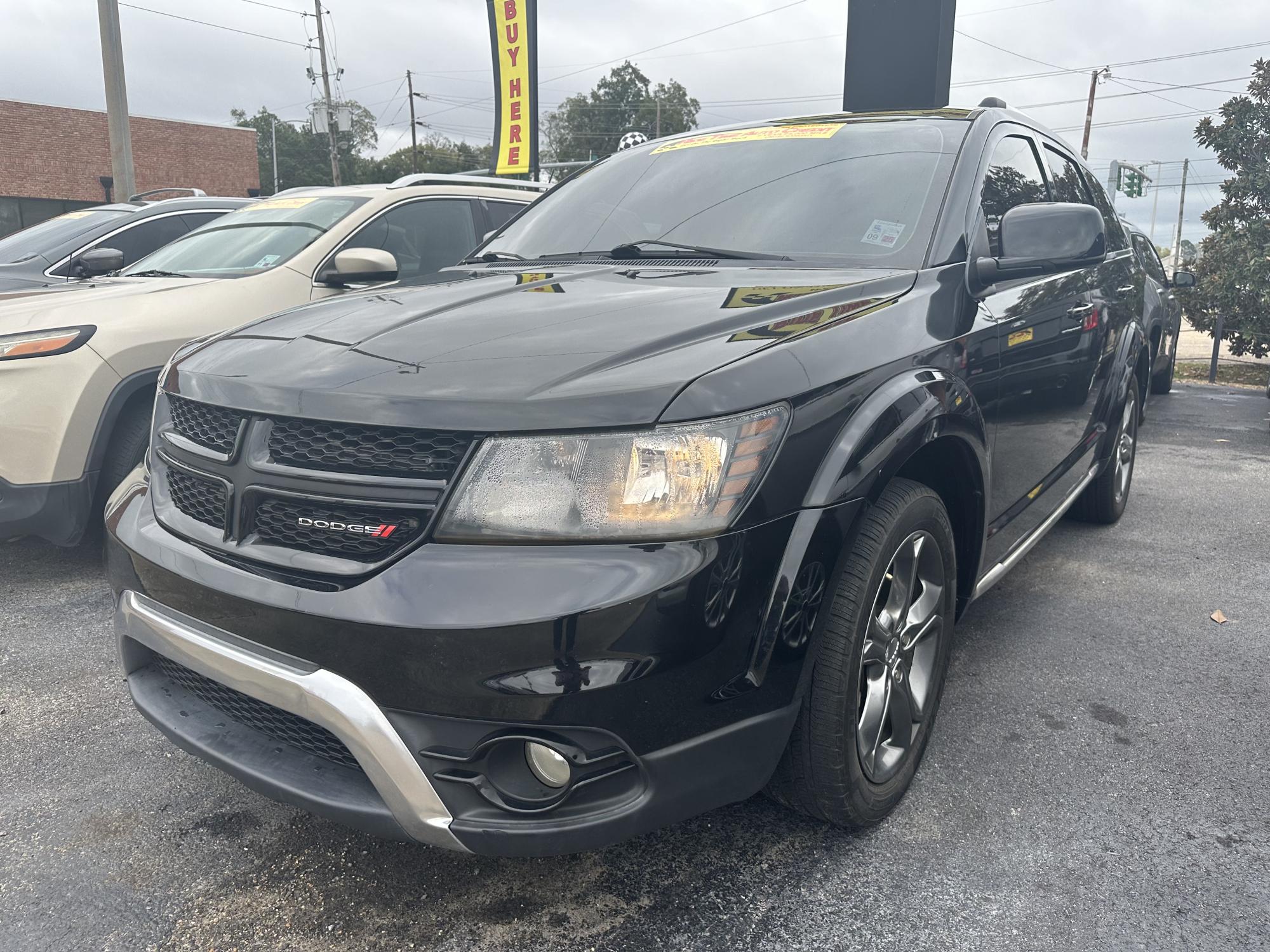 photo of 2017 Dodge Journey Crossroad FWD