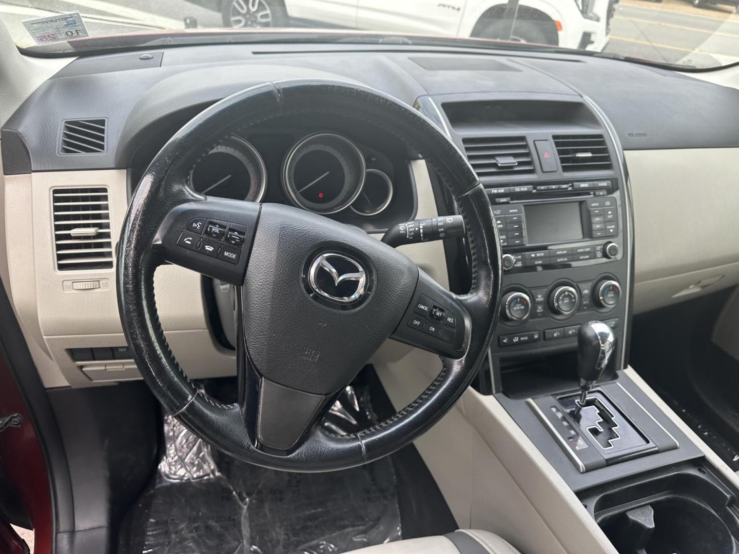 2012 Mazda CX-9 Touring AWD (JM3TB3CA6C0) with an 3.7L V6 DOHC 24V engine, 6-Speed Automatic transmission, located at 419 N 18th St., Monroe, LA, 71201, (318) 410-9250, 32.514370, -92.105133 - Photo#2