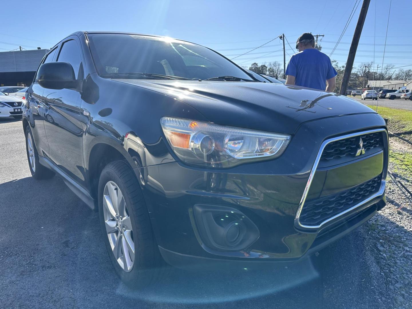 2015 Mitsubishi Outlander Sport ES 2WD (4A4AP3AU2FE) with an 2.0L L4 DOHC 16V engine, Continuously Variable Transmission transmission, located at 419 N 18th St., Monroe, LA, 71201, (318) 410-9250, 32.514370, -92.105133 - Photo#1