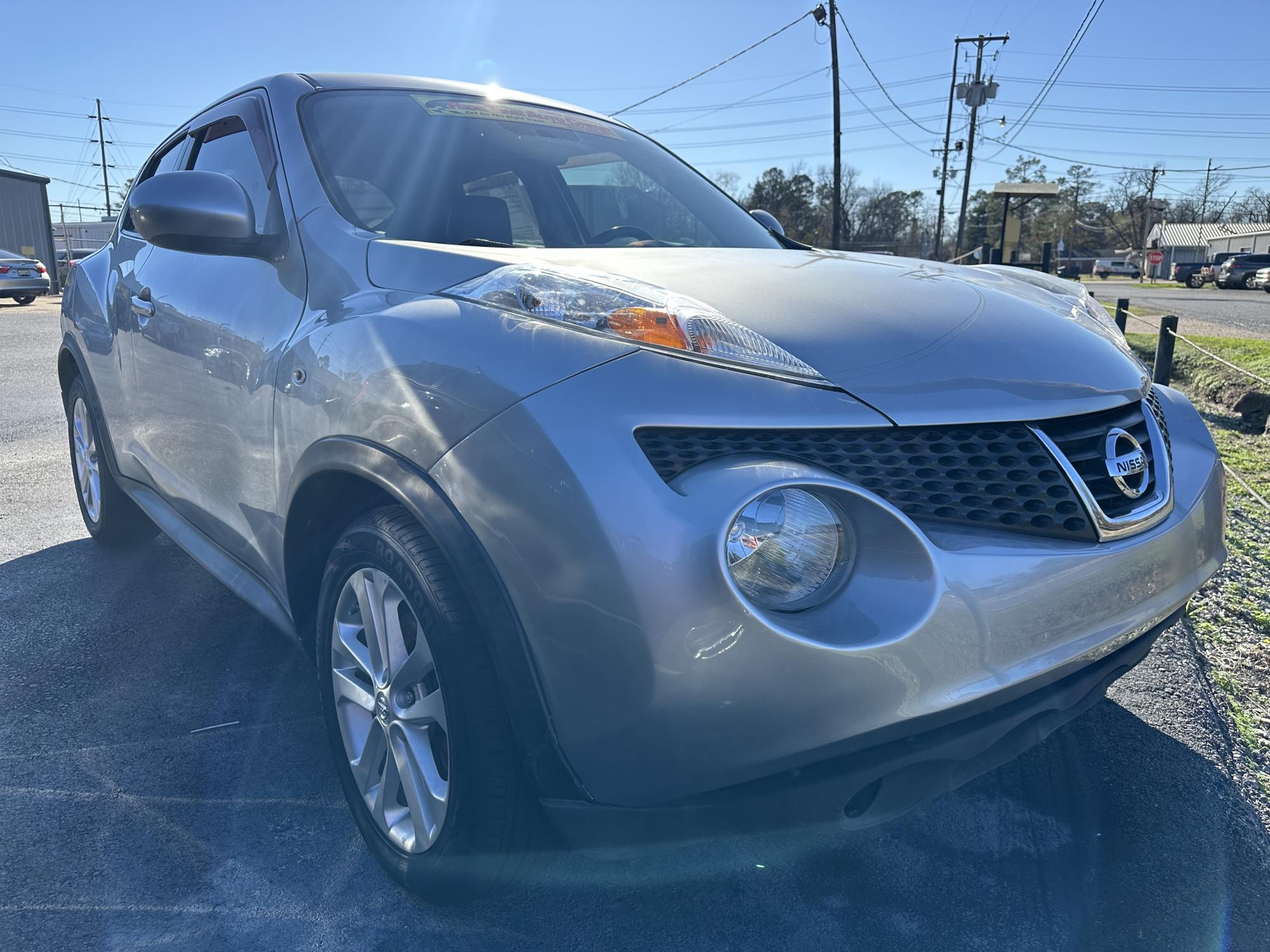 photo of 2012 Nissan Juke S FWD