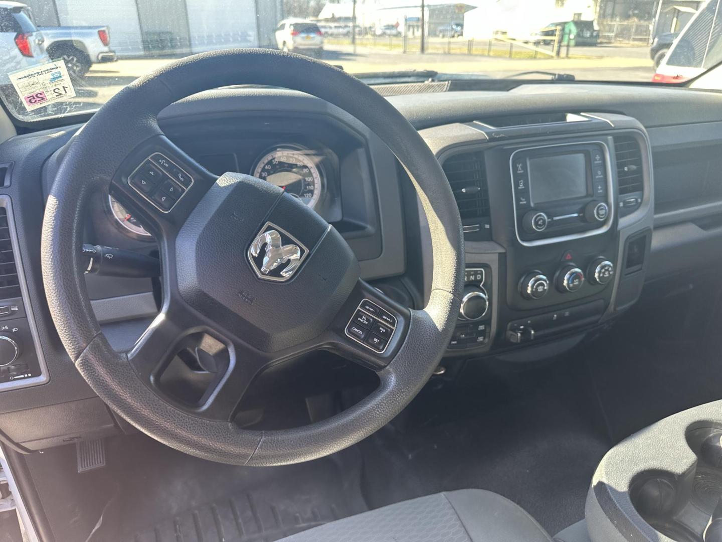 2019 RAM 1500 Tradesman Quad Cab 4WD (1C6RR7FT5KS) with an 5.7L V8 OHV 16V engine, 8A transmission, located at 419 N 18th St., Monroe, LA, 71201, (318) 410-9250, 32.514370, -92.105133 - Photo#2