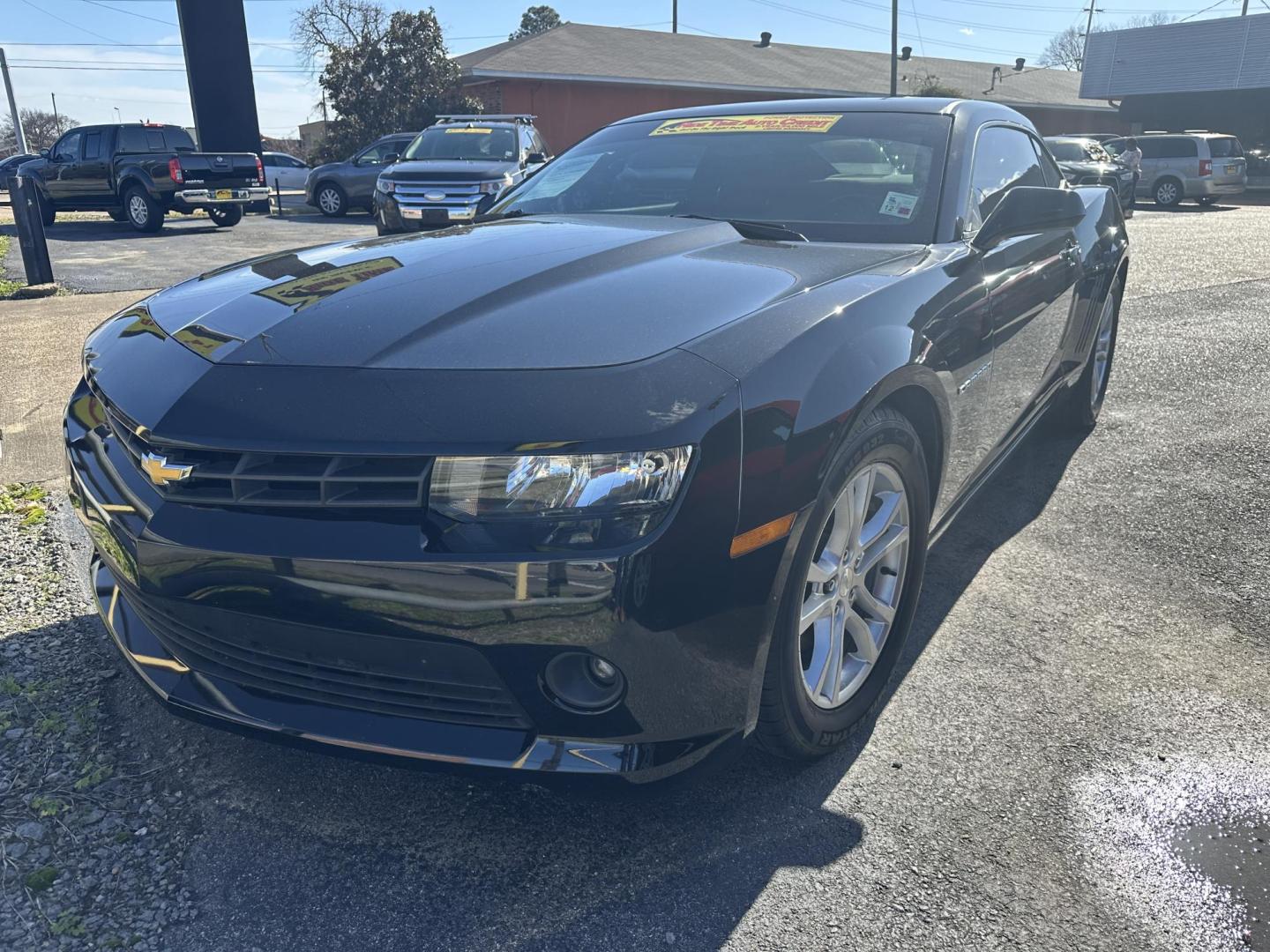 2015 Chevrolet Camaro 1LT Coupe (2G1FD1E33F9) with an 3.6L V6 DOHC 24V FFV engine, 6-Speed Automatic transmission, located at 419 N 18th St., Monroe, LA, 71201, (318) 410-9250, 32.514370, -92.105133 - Photo#0